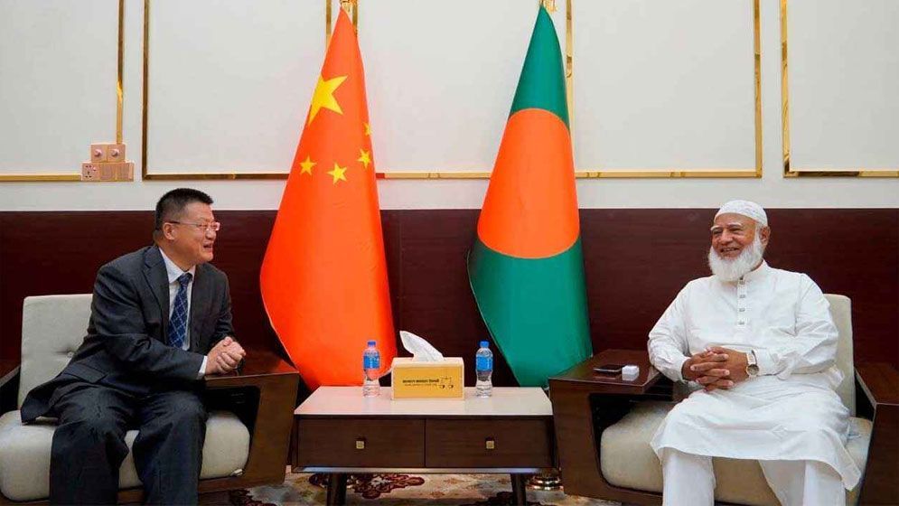 জামায়াত আমিরের সঙ্গে চীনা রাষ্ট্রদূতের সাক্ষাৎ, ‘তিস্তা ও করিডোর’ নিয়ে আলোচনা